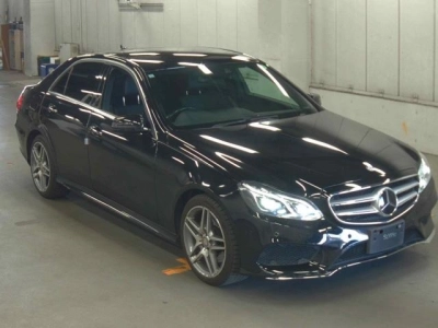MERCEDES BENZ E CLASS