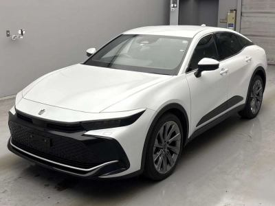 TOYOTA CROWN CROSSOVER