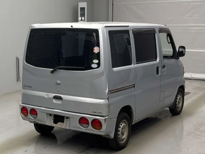 NISSAN CLIPPER VAN