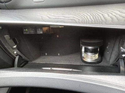 MERCEDES BENZ E CLASS