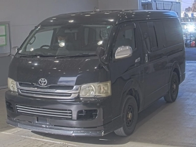 TOYOTA REGIUS ACE