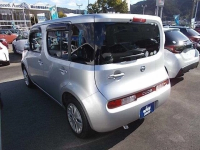 NISSAN CUBE