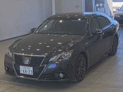 TOYOTA CROWN HYBRID