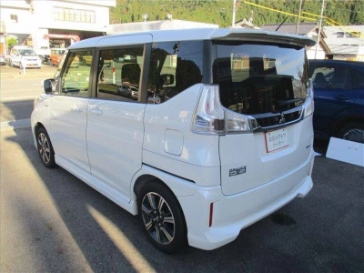MITSUBISHI DELICA D:2