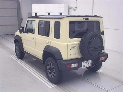 SUZUKI JIMNY NOMADE