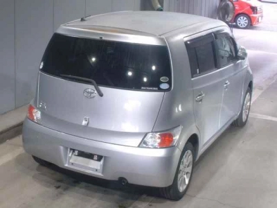 TOYOTA BB
