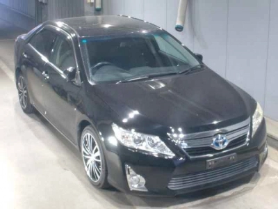 TOYOTA CAMRY