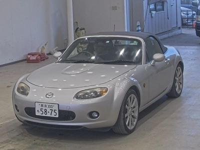 MAZDA ROADSTER