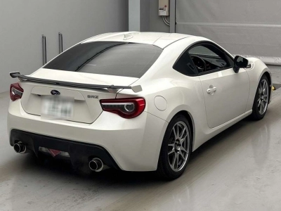 SUBARU BRZ