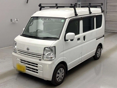 NISSAN NV100 CLIPPER