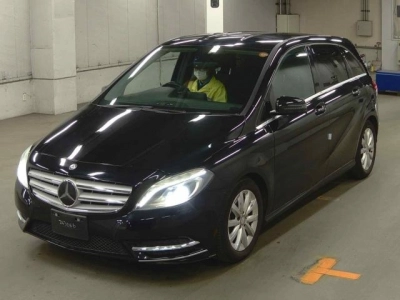 MERCEDES BENZ B CLASS