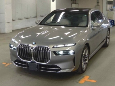 BMW 7 SERIES