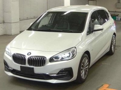 BMW 2 SERIES