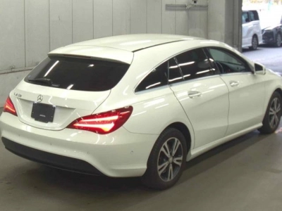 MERCEDES BENZ CLA SHOOTING BRAKE