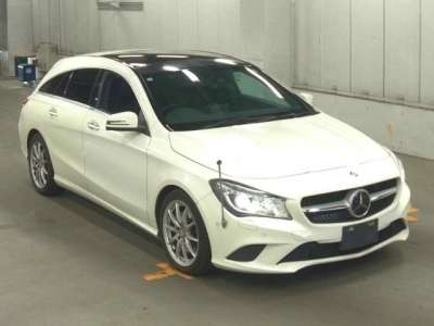 MERCEDES BENZ CLA SHOOTING BRAKE