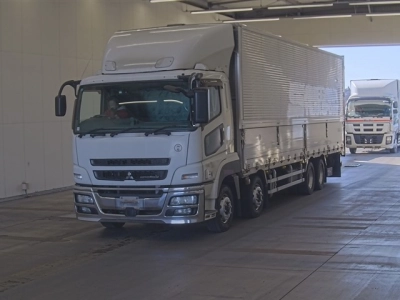 MITSUBISHI FUSO SUPER GREAT