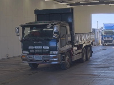 ISUZU GIGA