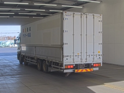 MITSUBISHI FUSO SUPER GREAT