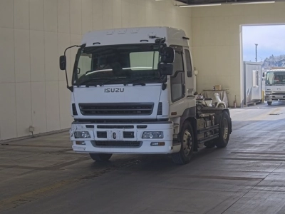 ISUZU GIGA