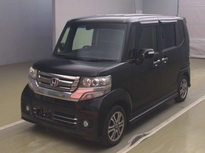 HONDA N BOX CUSTOM