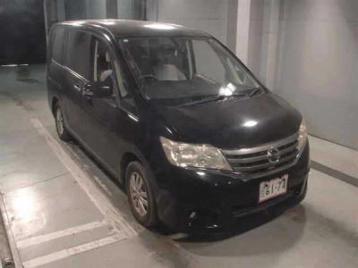 NISSAN SERENA