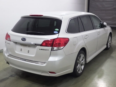 SUBARU LEGACY TOURING WAGON