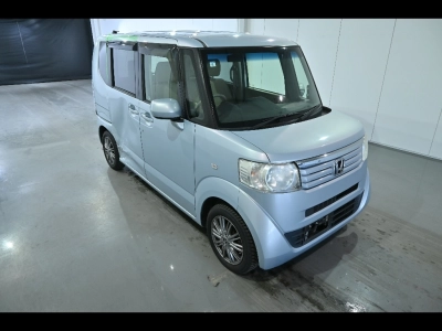 HONDA N BOX +