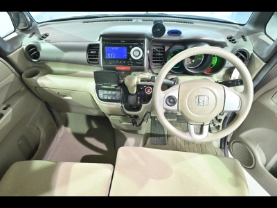 HONDA N BOX