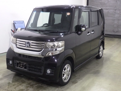 HONDA N BOX +