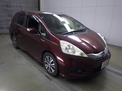 HONDA FIT SHUTTLE