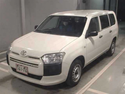 TOYOTA SUCCEED VAN