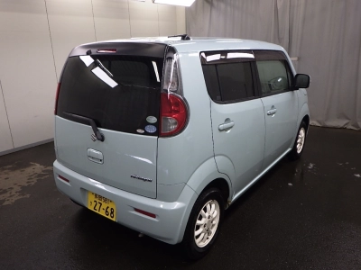SUZUKI MRWAGON