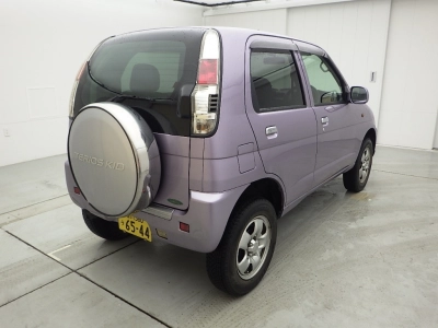 DAIHATSU TERIOS KID