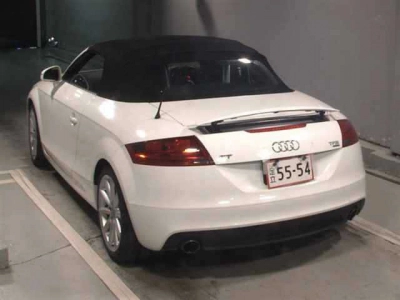AUDI TT
