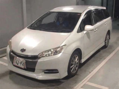TOYOTA WISH