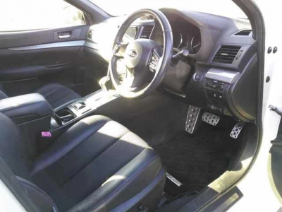 SUBARU LEGACY WAGON