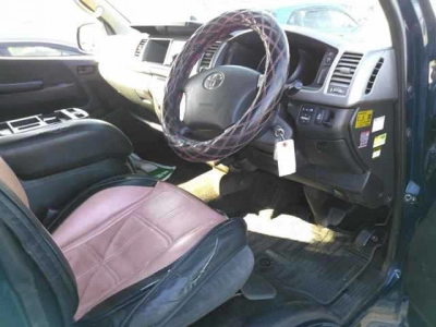 TOYOTA HIACE WAGON