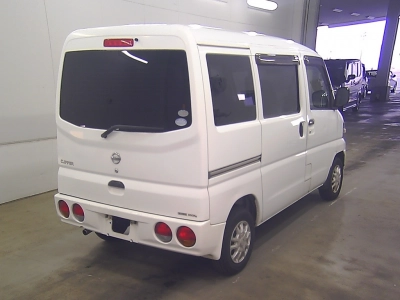 NISSAN CLIPPER VAN