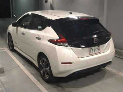NISSAN LEAF