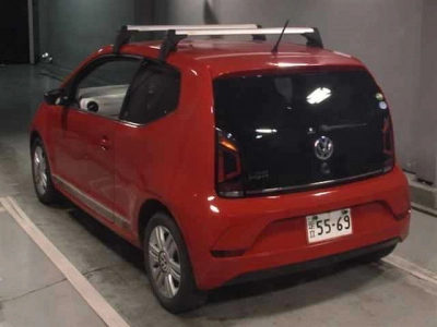 VOLKSWAGEN UP!