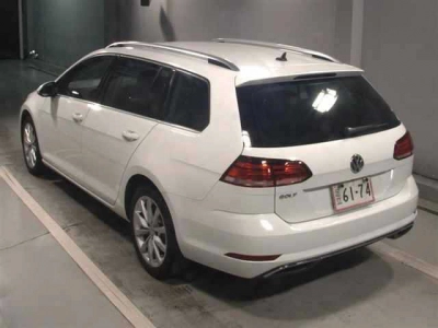 VOLKSWAGEN GOLF VARIANT