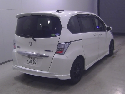 HONDA FREED