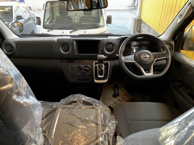 NISSAN CARAVAN