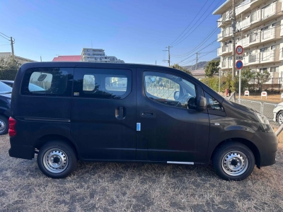 NISSAN NV200 VANETTE VAN