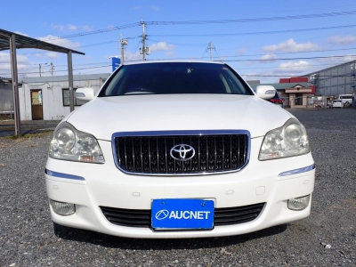 TOYOTA CROWN MAJESTA