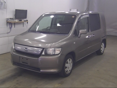 HONDA MOBILIO SPIKE