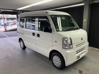 NISSAN NV100 CLIPPER