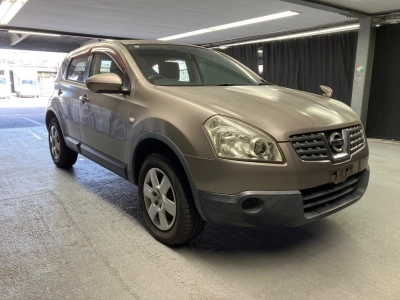 NISSAN DUALIS