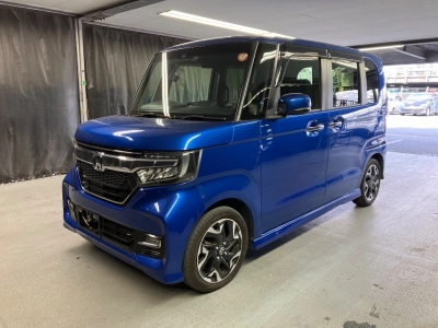 HONDA N BOX CUSTOM
