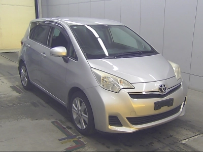 TOYOTA RACTIS